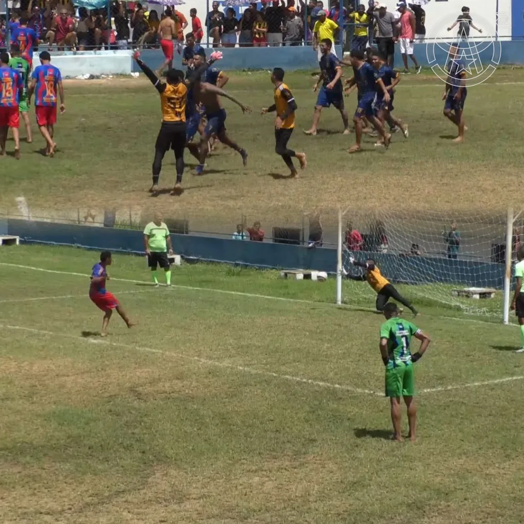 Real Leal supera o Barcelona nos pênaltis e vai encarar o Petrocam na final do Peladão 2026