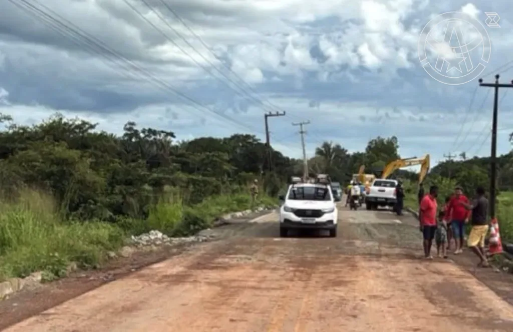 MA-014 volta a ter passagem liberada após risco de rompimento entre Viana e Matinha